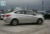 Hyundai Accent  2013.  5