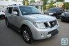 Nissan Pathfinder  2012.  1