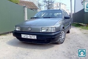 Volkswagen Passat  1989 670361