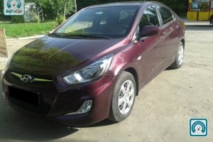Hyundai Accent Comfort 2012 674236