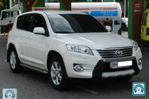 Toyota RAV4  2012 675095