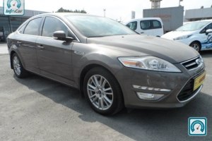 Ford Mondeo  2012 675421