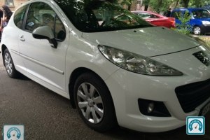 Peugeot 207  2012 676623