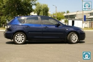 Mazda 3  2008 677608