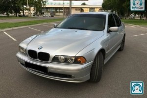 BMW 5 Series NEW 2001 678050