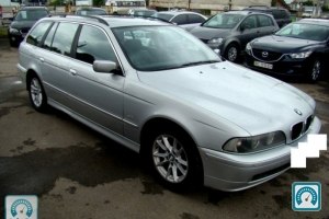 BMW 5 Series 530 2002 678078