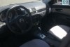 Mazda 3  2011.  3