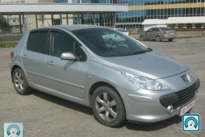Peugeot 307  2008 681498