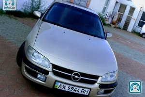 Opel Omega Climat 1998 683119