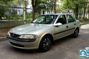 Opel Vectra  1996 683131