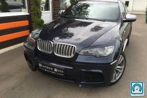 BMW X6 M  2010 683322