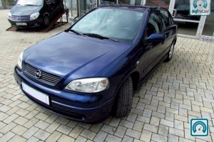 Opel Astra  2000 683615