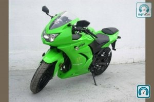 Kawasaki Ninja 250 2012 683848