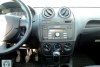 Ford Fiesta  2008.  5