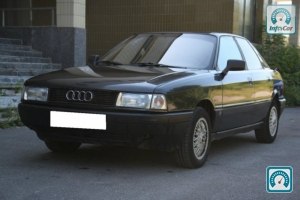 Audi 80  1989 683997