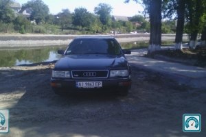 Audi V8 Full 1993 685638