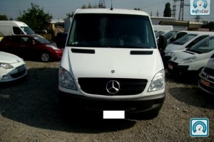 Mercedes Sprinter 216 2012 685982