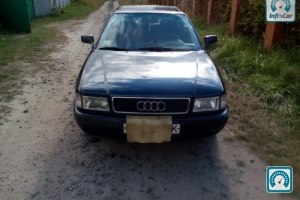 Audi 80  1992 687108
