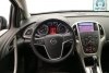 Opel Astra  2012.  8