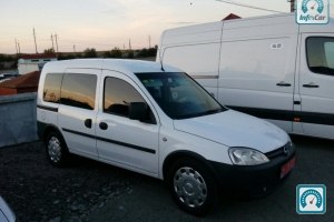 Opel Combo */ 2006 688146