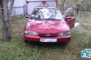 Ford Mondeo  1995 688465