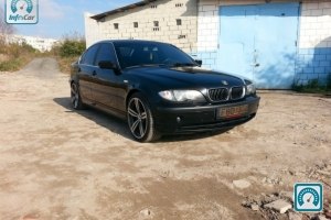 BMW 3 Series 330 2003 691978