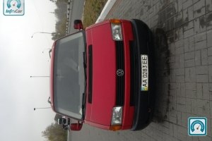 Volkswagen Transporter  1999 692626