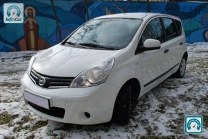 Nissan Note  2013 695424