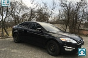 Ford Mondeo  2013 696201