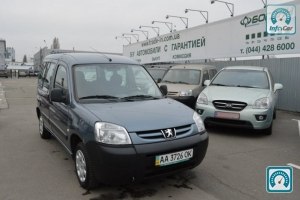 Peugeot Partner  2012 696242