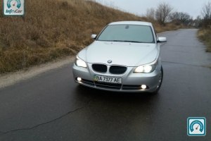 BMW 5 Series  2003 696931