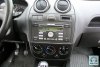 Ford Fiesta Comfort 2006.  13
