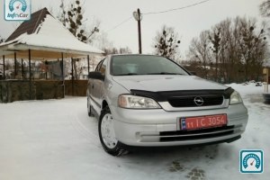 Opel Astra  2005 698068