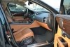 Jaguar XJ  2011.  12