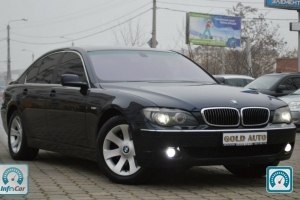 BMW 7 Series TDI 2006 699875