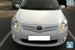 Toyota Auris 1.6i 2012 699887