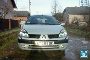 Renault Symbol  2003 700203