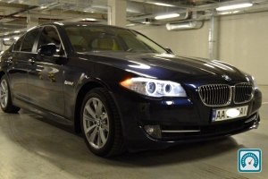 BMW 5 Series 523 2011 701425