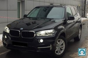 BMW X5 X-Drive 3.0 2016 701844