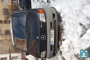 Mercedes Vito  2000 702319