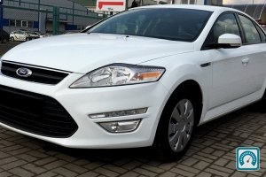 Ford Mondeo  2013 702410