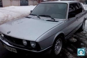 BMW 5 Series  1983 702687
