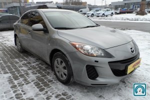 Mazda 3  2012 703359