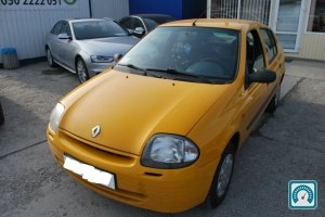Renault Clio Symbol  2001 708330