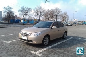 Hyundai Elantra  2010 708391