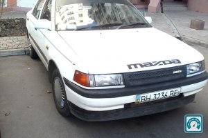 Mazda 323  1989 708509