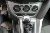 Ford Focus 1.6 2012.  10