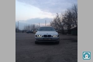 BMW 5 Series  1998 711130