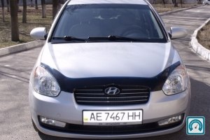 Hyundai Accent () 2008 711163