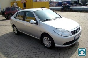 Renault Symbol  2011 711325